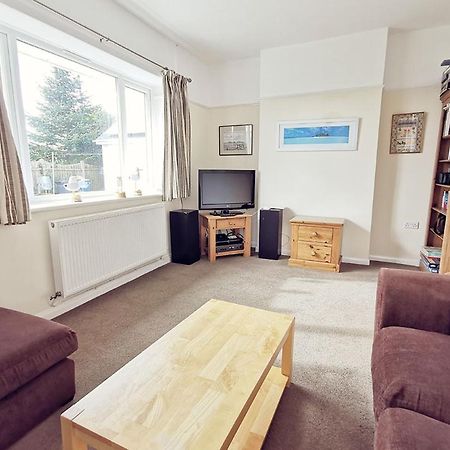 Cae Grugog Cottage-3 Bed-Sleeps 6-Ground Floor Bathroom Trearddur Exterior photo